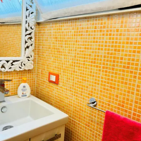 Apartament Bright With A Lovely Balcony *