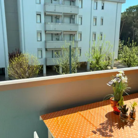 Bright With A Lovely Balcony Lägenhet Bibione